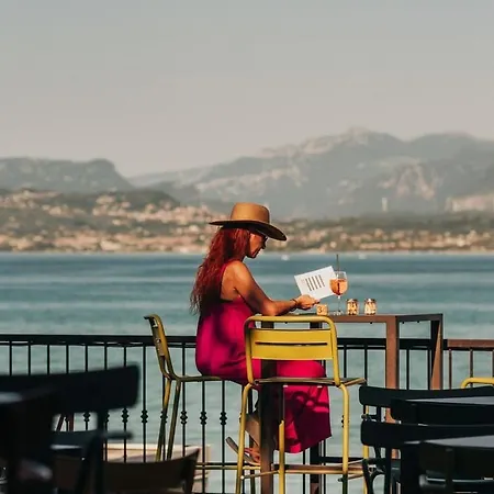 Bergamini 캠프장 *