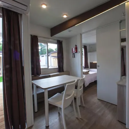 캠프장 Bergamini *