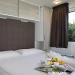 Camping Bergamini Кемпинг *